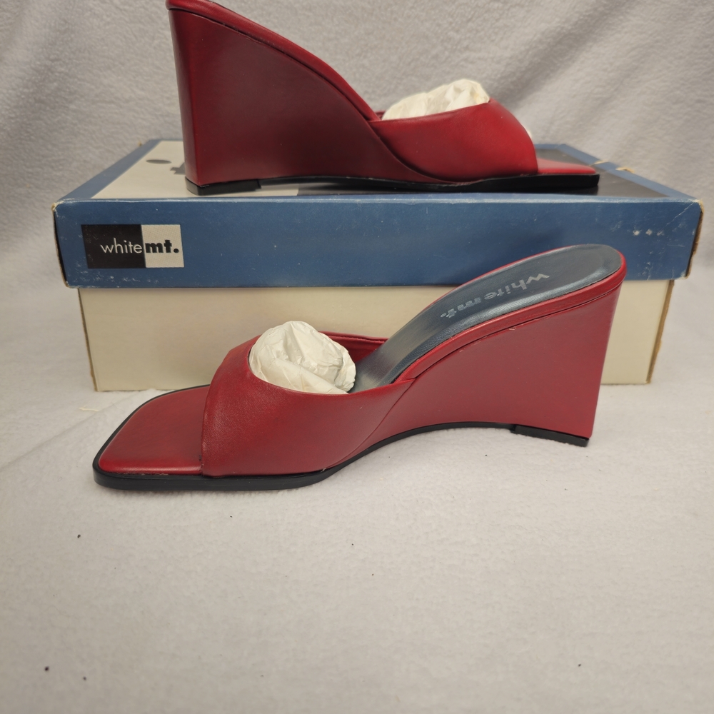 White Mountain Red Leather Wedge Slide Sandals